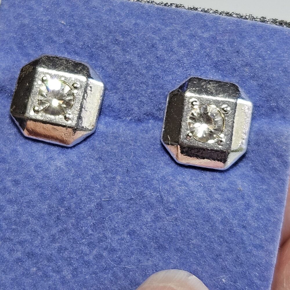 Avon 2008 Classic Stud Silver Tone Square Clear Rhinestone Pierced Earrings